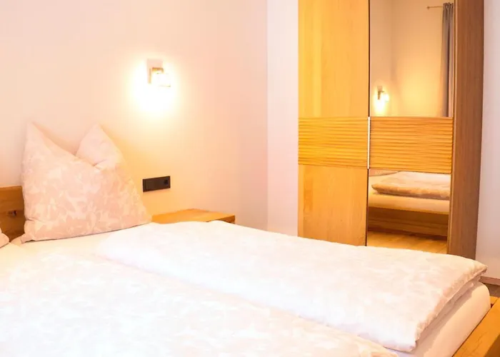 Haus Alexander شقة